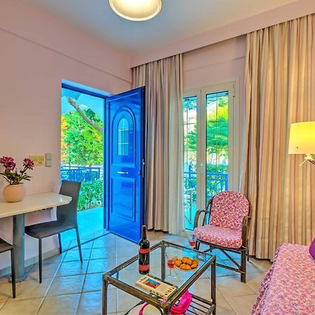 Heraklion Beach Hideaway Explore, Relax, Repeat-3 Gazi المظهر الخارجي الصورة