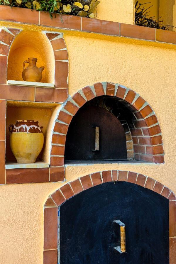 Heraklion Beach Hideaway Explore, Relax, Repeat-3 Gazi المظهر الخارجي الصورة