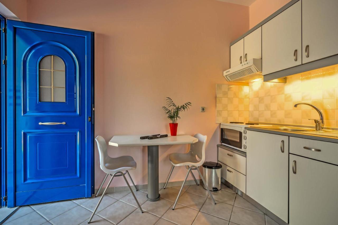 Heraklion Beach Hideaway Explore, Relax, Repeat-3 Gazi المظهر الخارجي الصورة