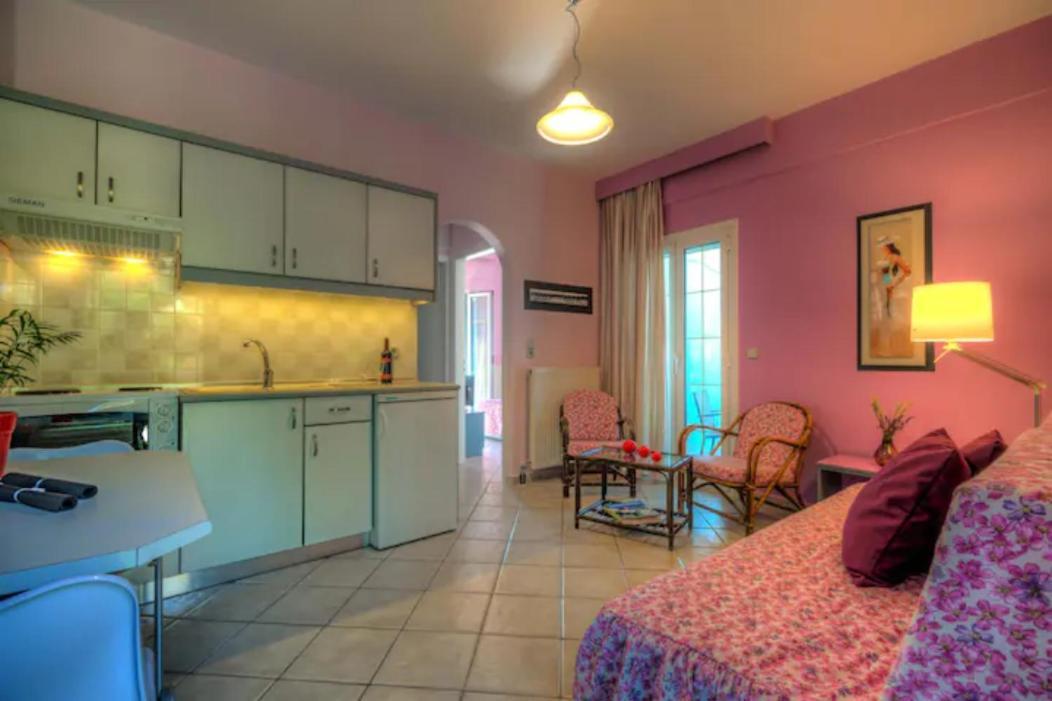 Heraklion Beach Hideaway Explore, Relax, Repeat-3 Gazi المظهر الخارجي الصورة